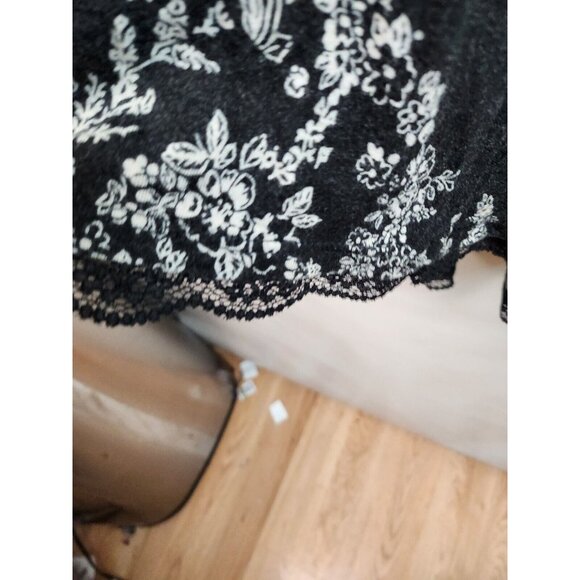 Chelsea Studio Womens BOHO Tunic Top Size 2X Black White Floral Lace Long Sleeve - Picture 5 of 8